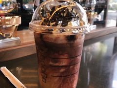 -星巴克臻选(上海虹桥新天地三店)