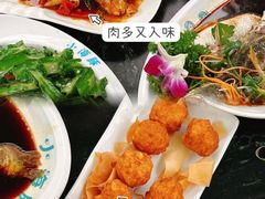 -小海豚•老字号海鲜餐厅(天涯店)