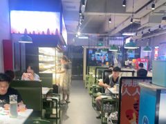 -佰人王串串香火锅(洋珠巷店)