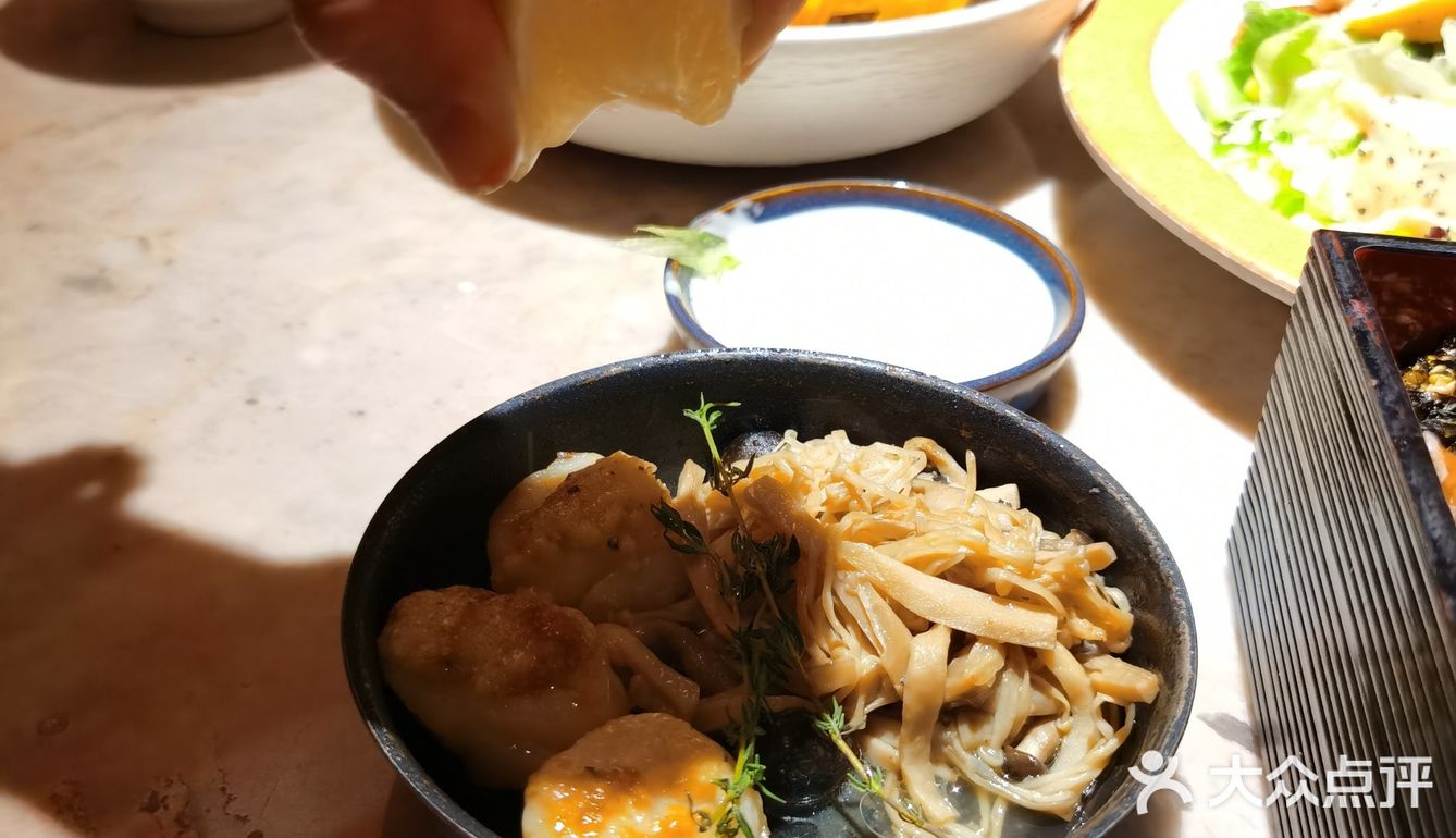 珠江新城︱巨划算日料店👉工作日会友的性价比之选