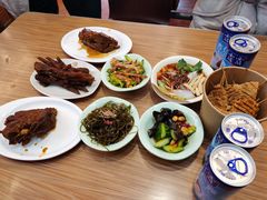 -顺溜·手工刀削面·黑金店(铜锣湾店)