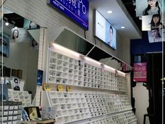 -诺柯视眼镜-蔡司依视路官方工厂店(淞南一店)