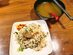 -舒蔡记生煎菜饭(云南中路店)