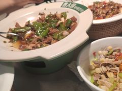 -费大厨辣椒炒肉(黄兴中心广场店)