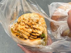 -胖东来生活广场(健康路店)