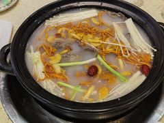 -九寨沟特色牦牛肉汤锅