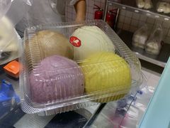 -白玉兰食品甜凤店(合生汇店)