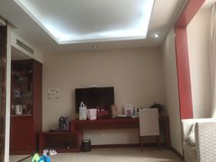 -兴芮温泉度假区