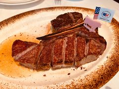 -Wolfgang’s Steakhouse 沃夫冈牛排馆(上海白玉兰广场店)