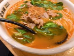 -蒙自源米线大王(宝安尖岗山店)