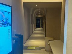 -灸春堂·艾灸·痛症·整脊连锁(之江银泰店)