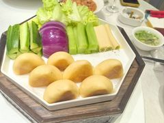 -品海楼·大连海胆锅贴馆(东港店)