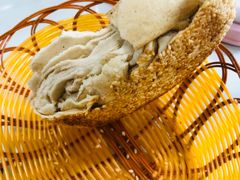 烧饼-清真喜兰老丁羊汤特色小吃