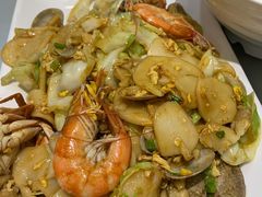 海鲜炒年糕-金海湾海鲜排档(朱家尖店)