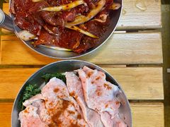 -叽叽扎扎烤肉场(生态城万达店)