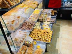 -宏发红西饼屋(天津路店)