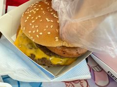 100%肉霸堡-麦当劳(塔园路店)