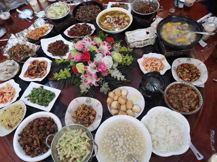 阿亮饭店(筑境商业街店)-"这是我在临安上学时觉得性价比最高的一家餐