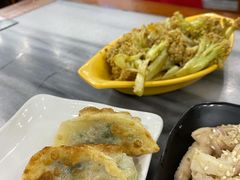 炸椰菜-黄师奶甜品店