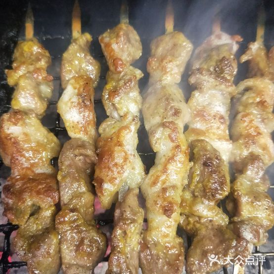 新疆阿卜杜兄弟烧烤(大司马路店)