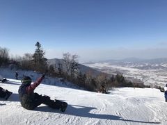 -中旅松花湖滑雪场