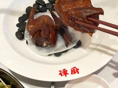 -谭厨中山传家菜.乳鸽.脆鲩鱼(华强北中航城店)