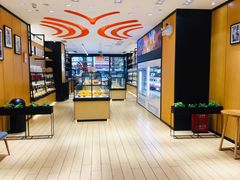 面包甜点陈列柜-御蝶坊生日蛋糕KNAC(创业店)