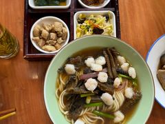 精品虾爆鳝面-奎元馆.百年奎元.非遗传承(西湖边的解放路店)