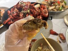-巴厘龙虾·榜首油焖大虾(音乐学院·沿江酒馆店)