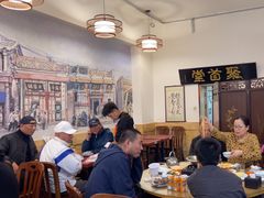 -聚首堂·特色小吃·肘子(什刹海德胜门店)