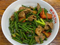 蒜苔炒腊肉盖浇饭-肆姐面粉馆(坡子街店)