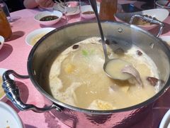 -行家海鲜火锅酒家(静安寺店)