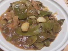 -关东小磨东北菜(上海长风大悦城店)