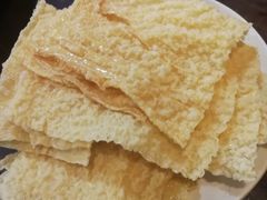 油炸黄豆油皮-东镇老火锅(长春路首店)