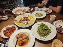 -新白鹿餐厅(滨江银泰店)