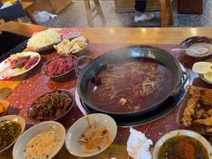 -赵美丽·重庆社区火锅·直营店(火车东站·中豪国际店)