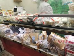 -上海虹口糕团(福州路店)