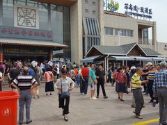 -平望服务区·停车场