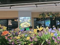 -大头虾越式风味餐厅(光明广场店)