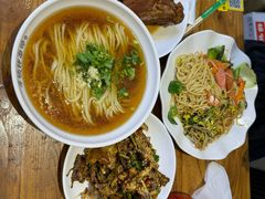 -萍姨抻面馆·鸡架冒菜(清湖店)