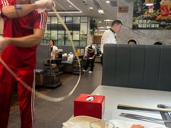 -海底捞火锅(高新万达广场店)