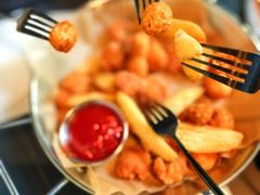 -J Create城市露营咖啡·简餐·宠物(上海动物园店)