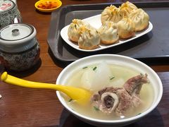 大骨头萝卜汤-大壶春生煎(四川中路店)