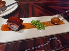 溏心鸽蛋红烧肉-澜亭中餐厅·一线江景·尊蓝豪华精选