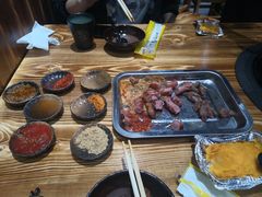 -梁山烤肉(旗舰店)
