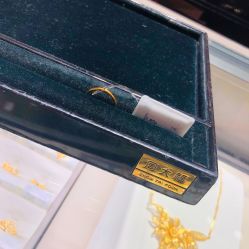 -周大福CHOW TAI FOOK(宝山苏宁易购店)