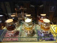 -领鲜活海鲜榴莲自助火锅(东门店)