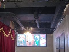 -荒岛实景沉浸密室(江汉路1店)