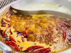 -沸炉重庆老火锅(军事博物馆店)