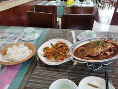 -自游人·美食一楼·地道徽菜(三十年名店)